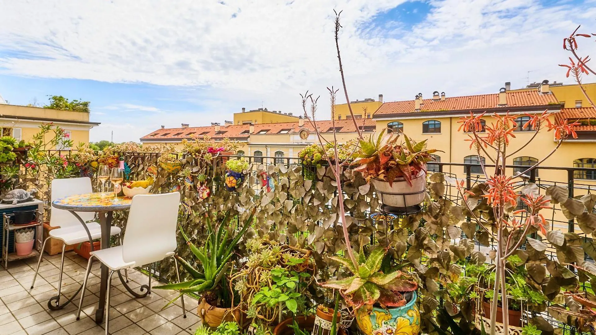 Luxy Appartment Close Navigli Μιλάνο 0*,  Ιταλία